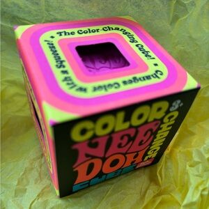 Nee Doh Pink color change cube